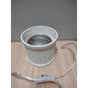 Scentsy SPW-02 white ceramic Dove Weave 13W electric scented wax warmer